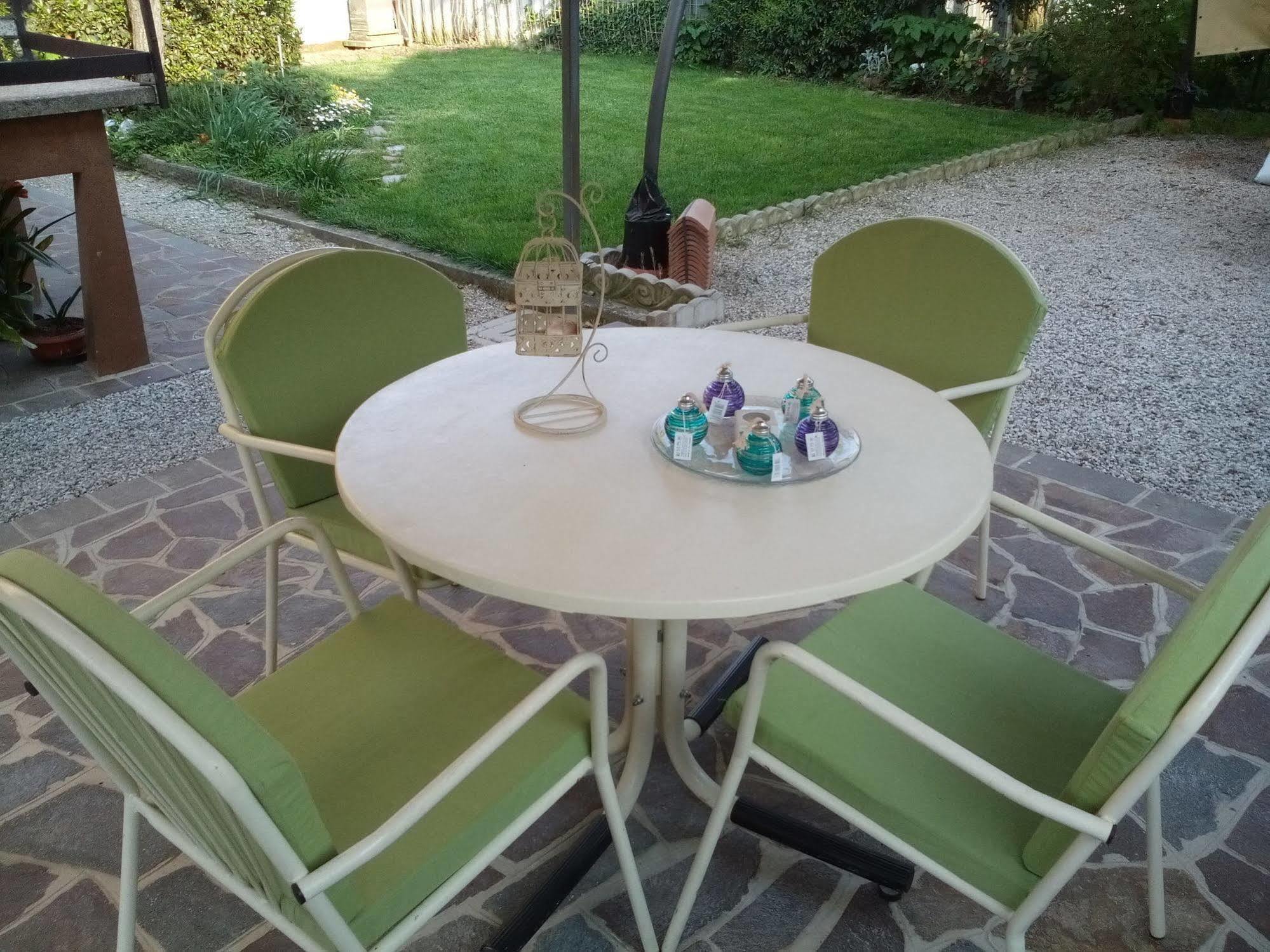 Bed and Breakfast Casa Emanuela П'яццола-суль-Брента Екстер'єр фото