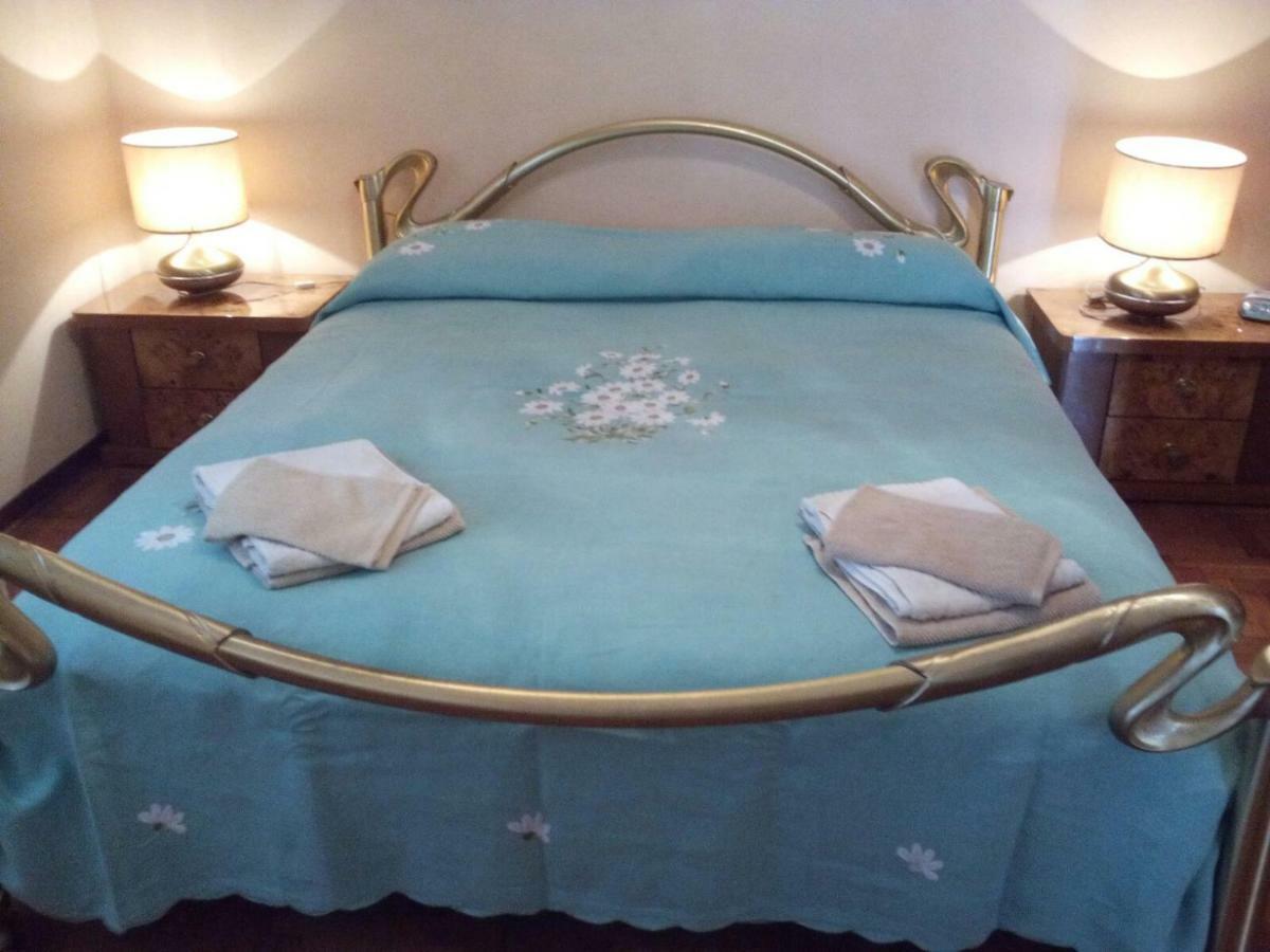 Bed and Breakfast Casa Emanuela П'яццола-суль-Брента Екстер'єр фото