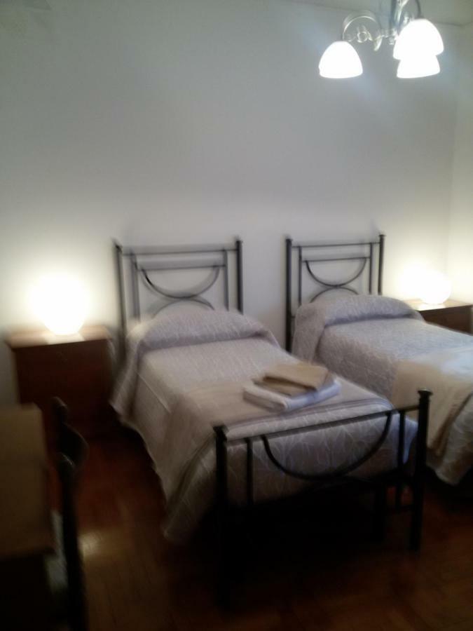 Bed and Breakfast Casa Emanuela П'яццола-суль-Брента Екстер'єр фото